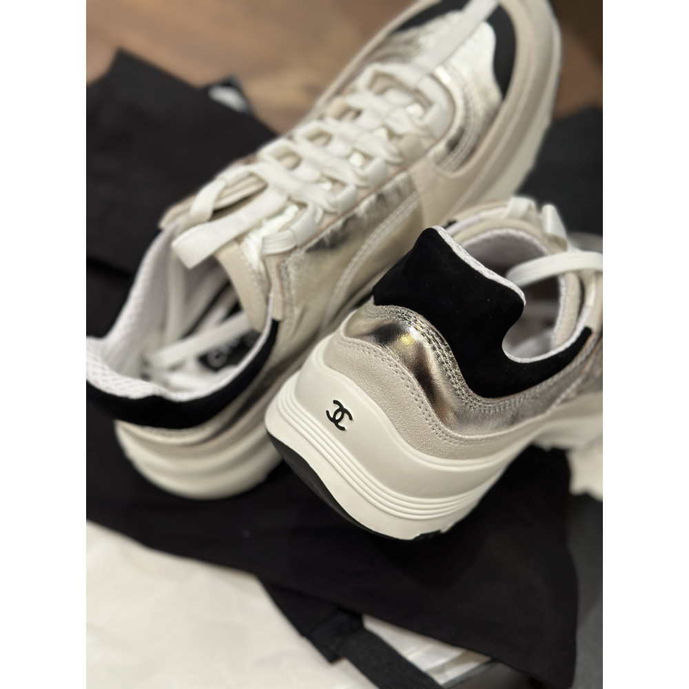 Chanel 25A Sneakers!