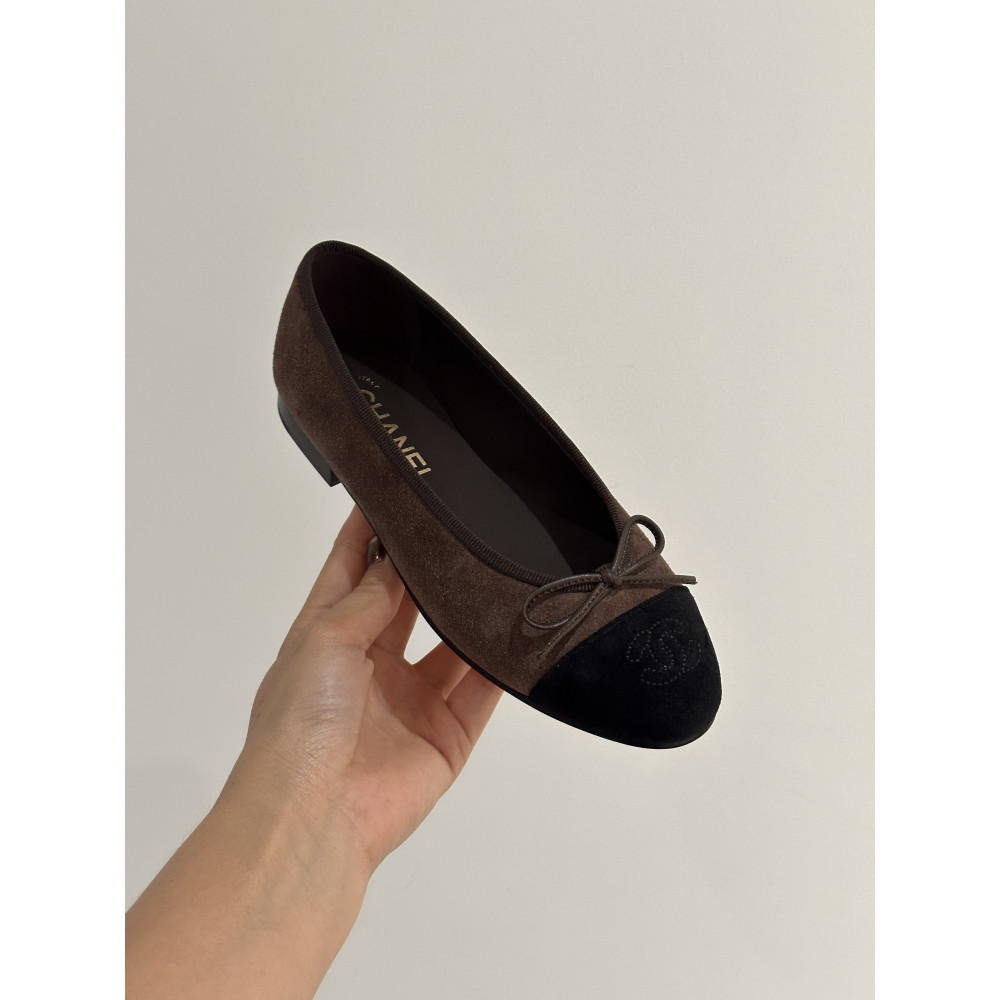 Chanel Ballet Flats!