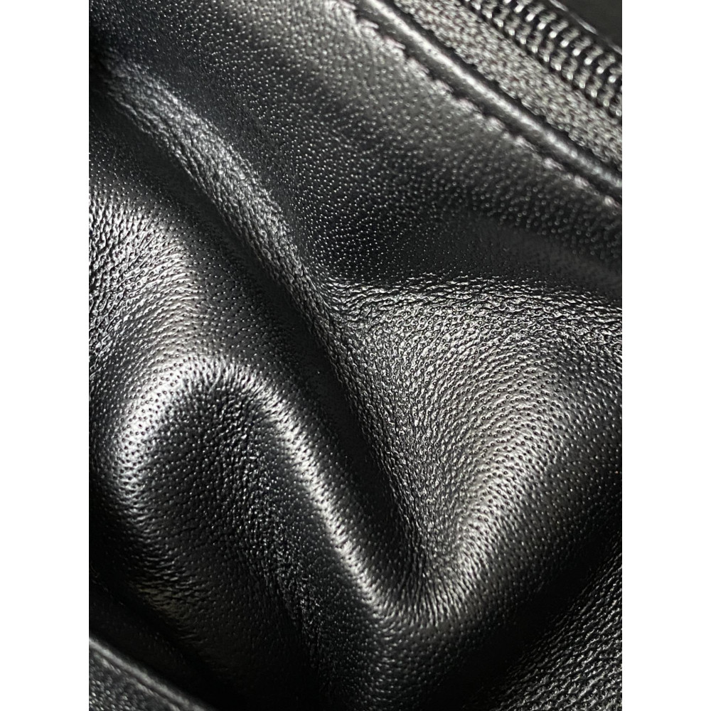 Chanel Classic Flap 20cm mini handbag! 