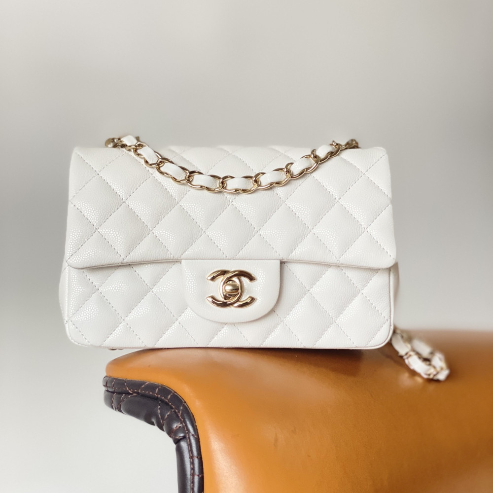 Chanel Classic Flap 20cm mini handbag! 