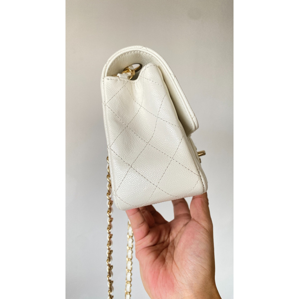 Chanel Classic Flap 20cm mini handbag! 