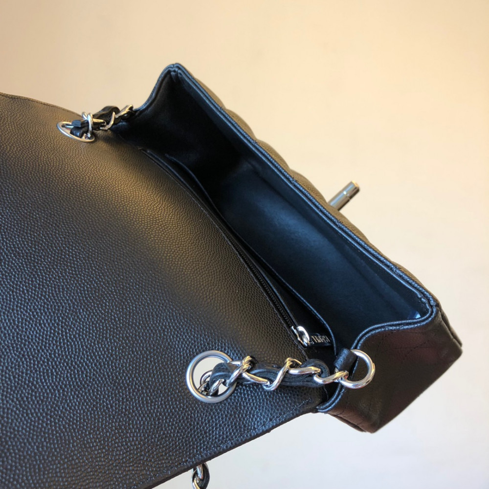 Chanel Classic Flap 20cm mini handbag! 