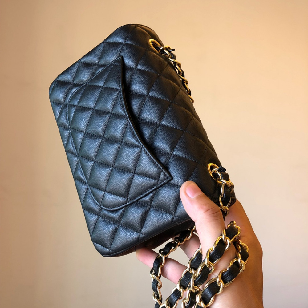Chanel Classic Flap 20cm mini handbag! 