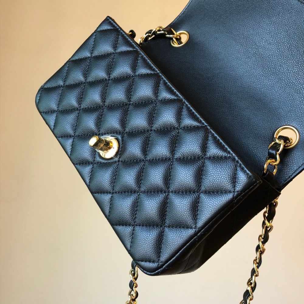 Chanel Classic Flap 20cm mini handbag! 