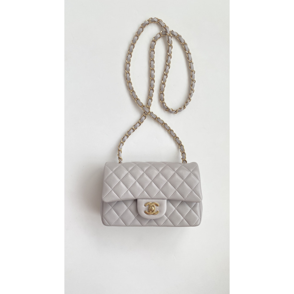 Chanel Classic Flap 20cm mini handbag! 