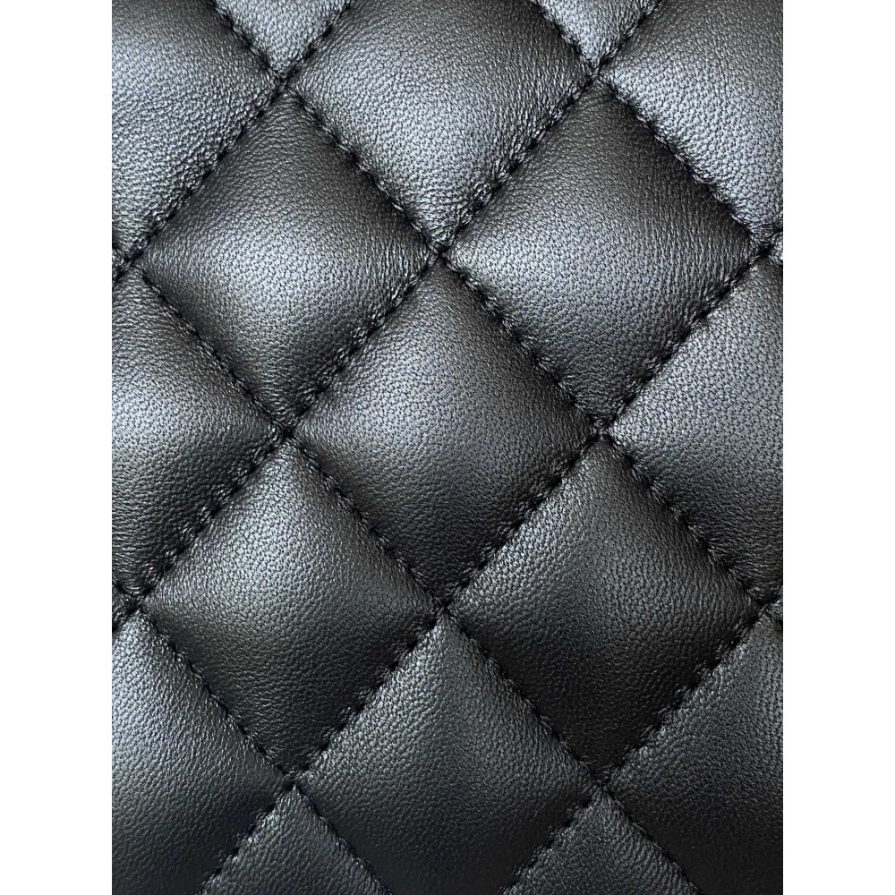 Chanel Classic Flap 20cm mini handbag! 