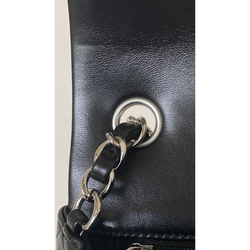 Chanel Classic Flap 20cm mini handbag! 
