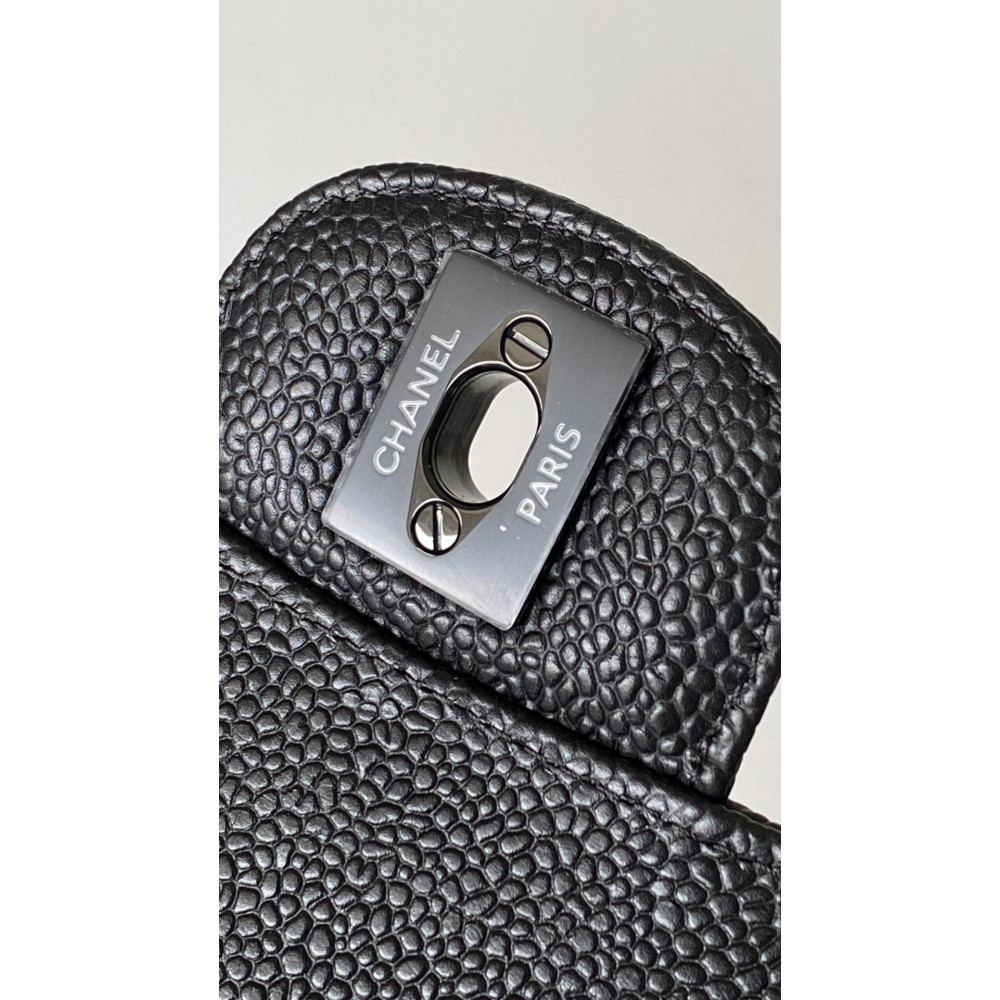 Chanel Classic Flap 25cm medium handbag!