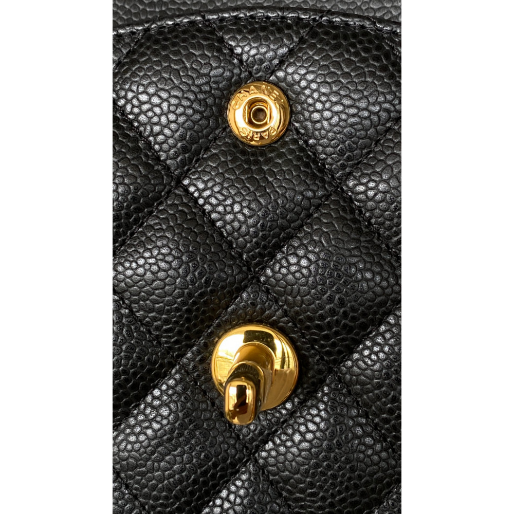 Chanel Classic Flap 25cm medium handbag!