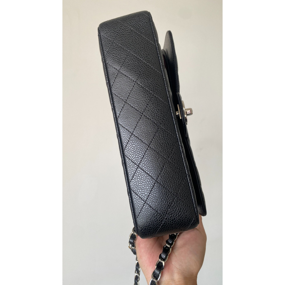 Chanel Classic Flap 25cm medium handbag!