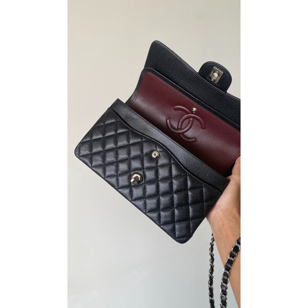 Chanel Classic Flap 25cm medium handbag!
