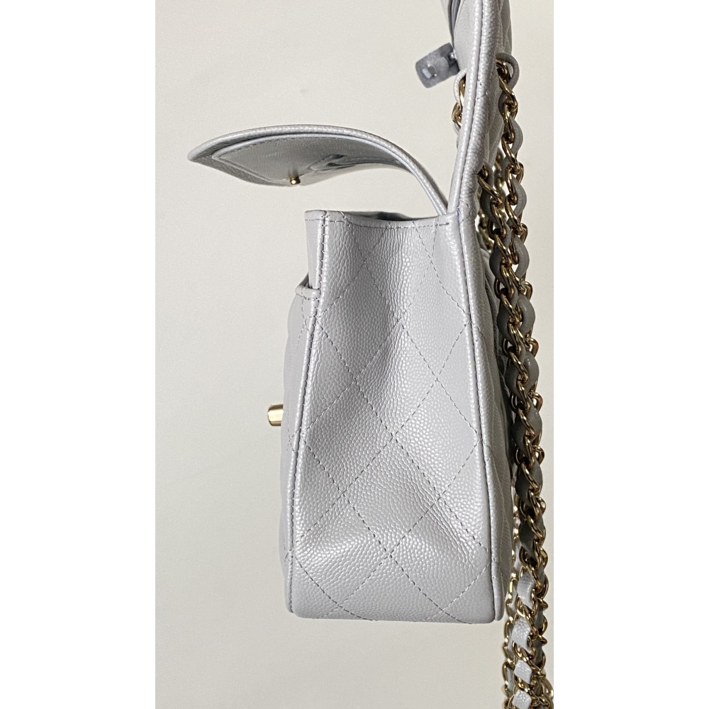 Chanel Classic Flap 25cm medium handbag!