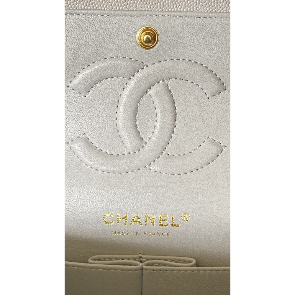 Chanel Classic Flap 25cm medium handbag!