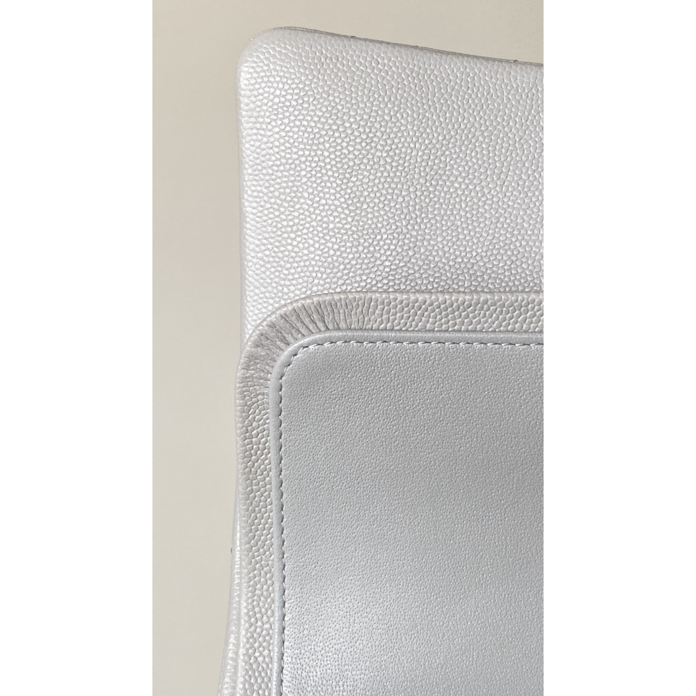 Chanel Classic Flap 25cm medium handbag!