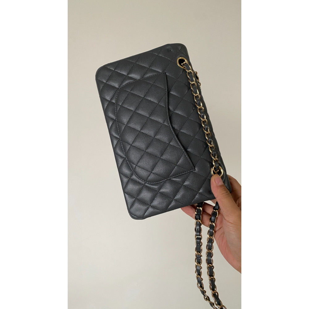 Chanel Classic Flap 25cm medium handbag!