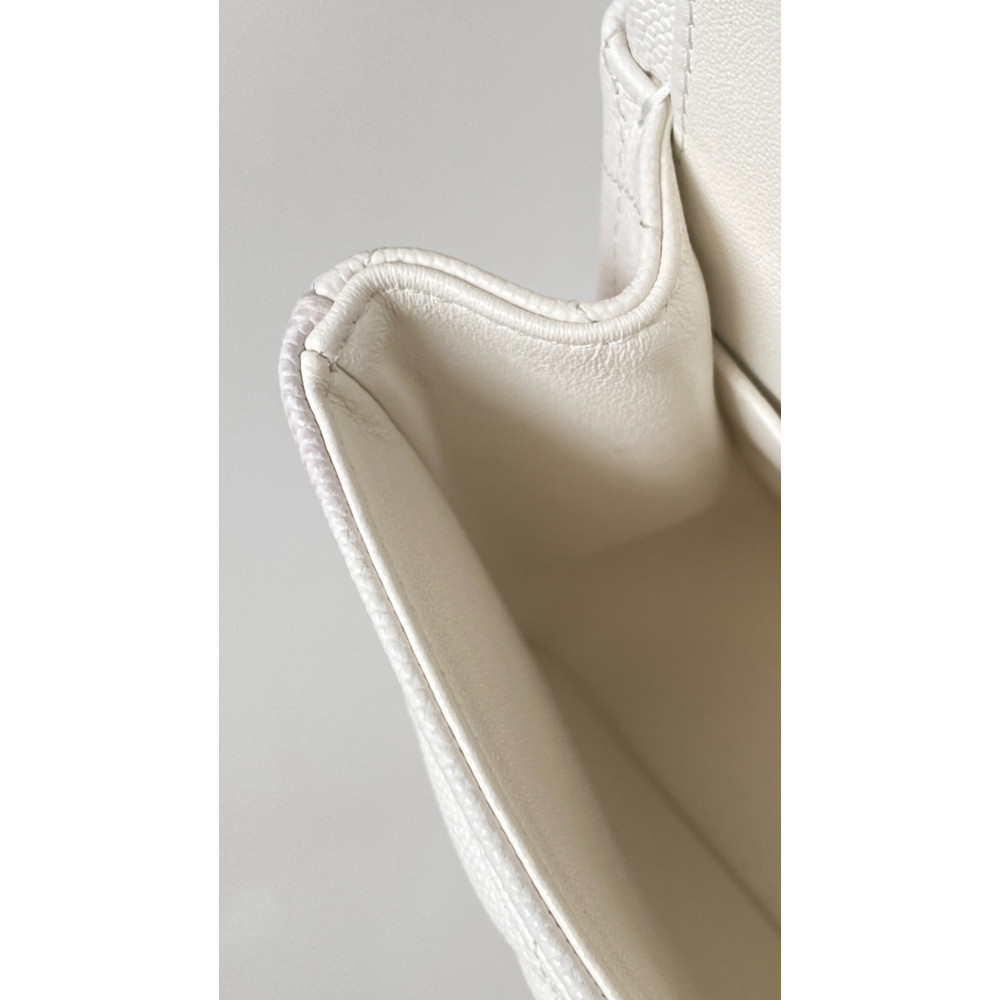 Chanel Classic Flap 25cm medium handbag!