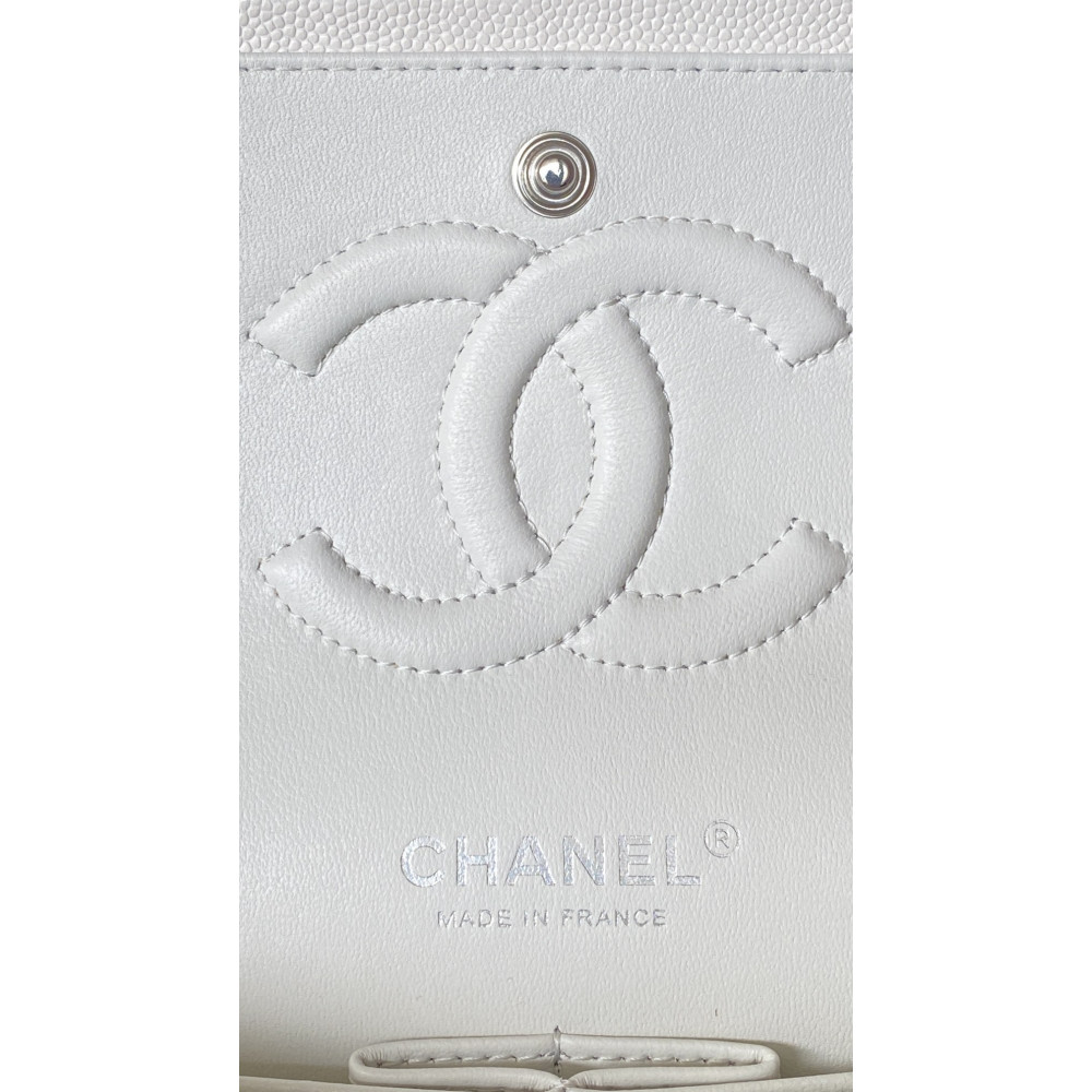 Chanel Classic Flap 25cm medium handbag!