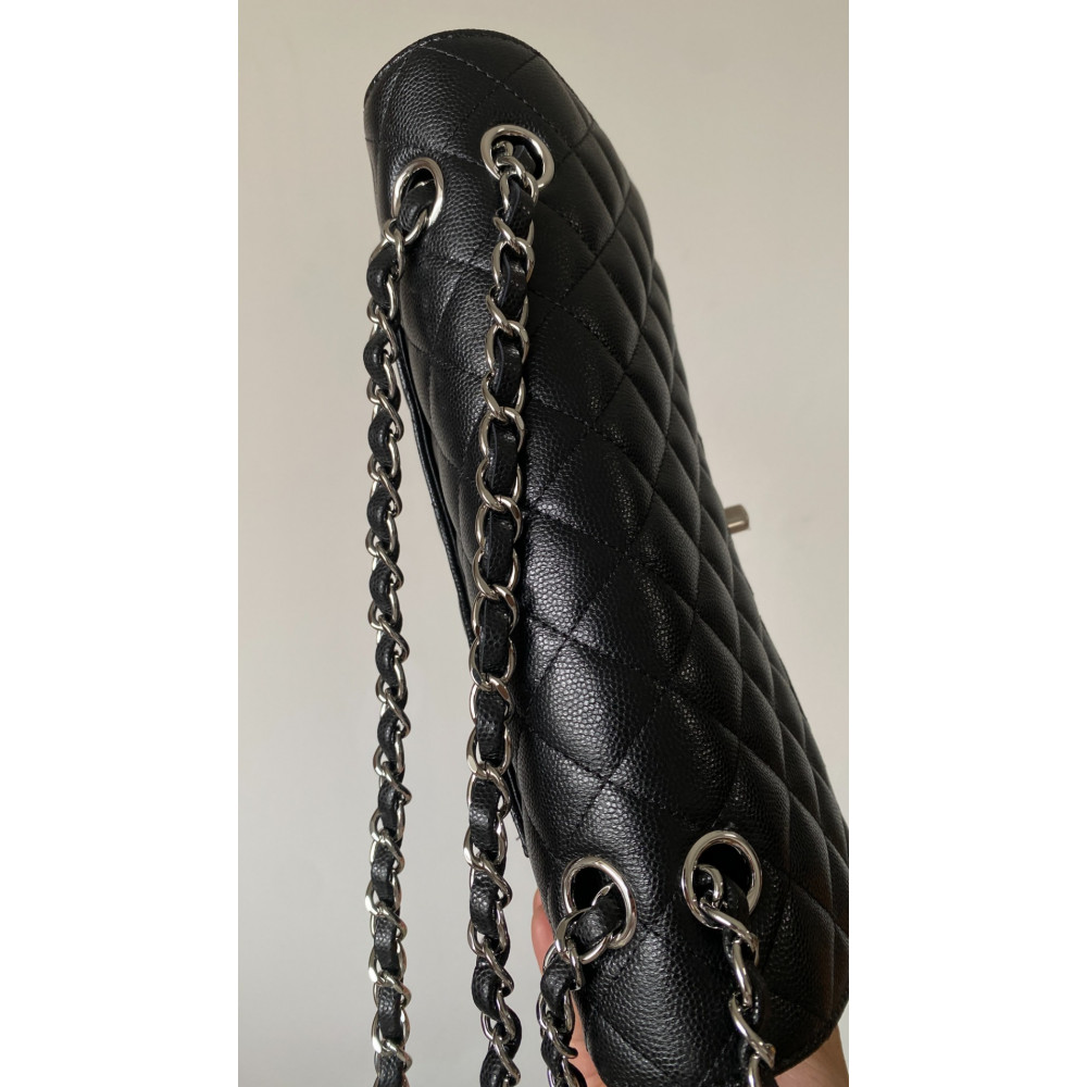 Chanel Classic Flap 25cm medium handbag!