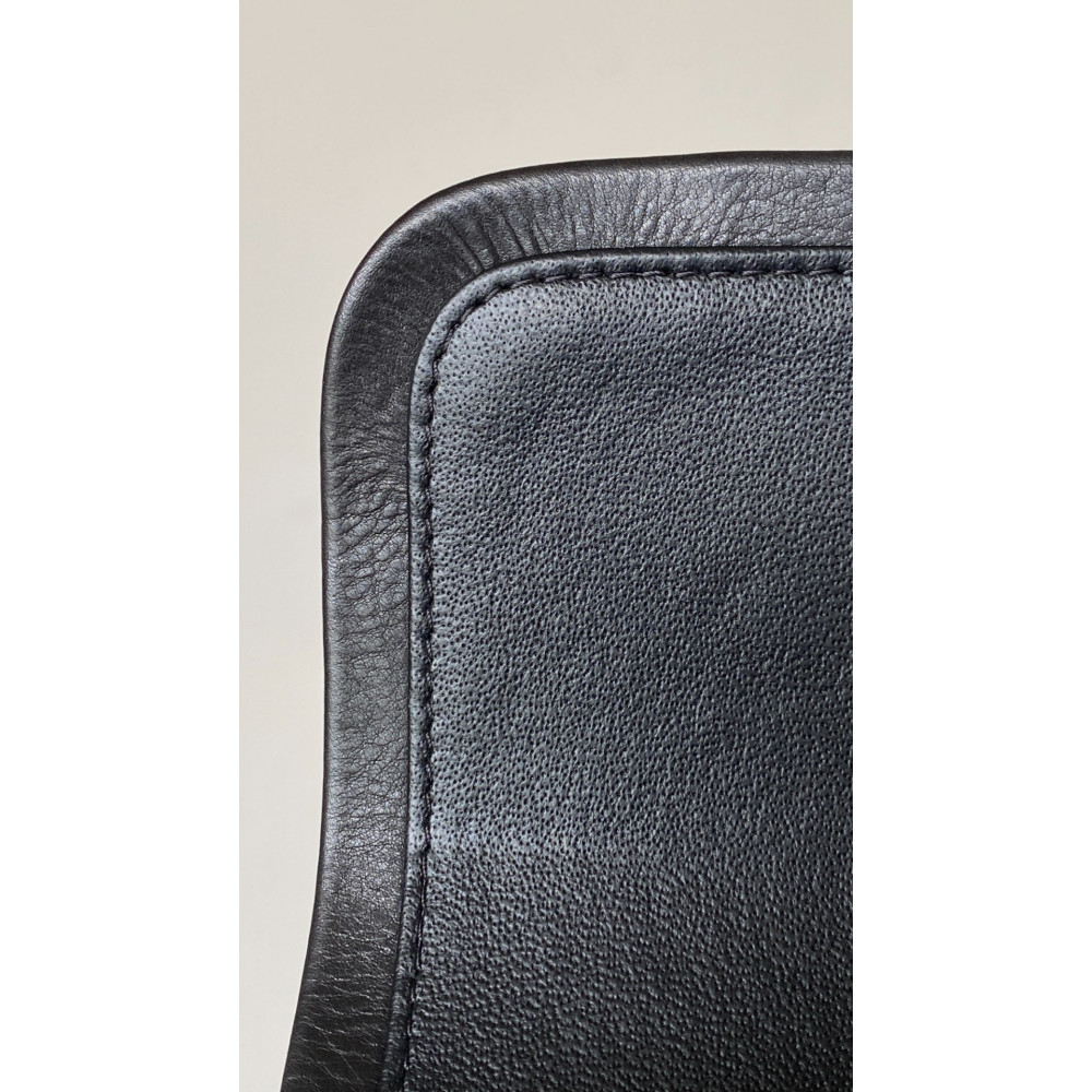 Chanel Classic Flap 25cm medium handbag!