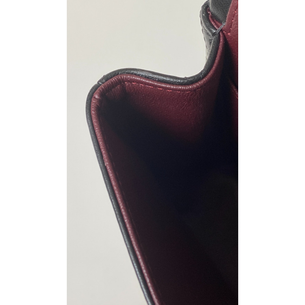 Chanel Classic Flap 25cm medium handbag!