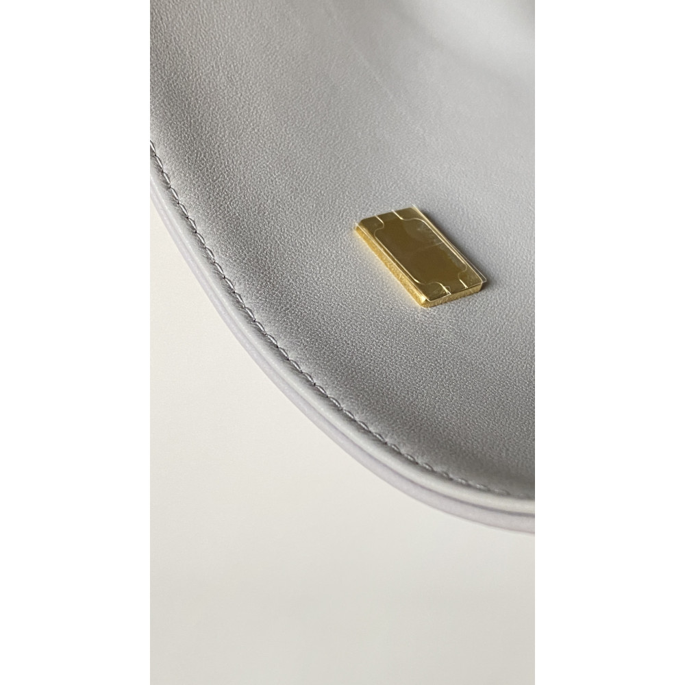 Chanel Classic Flap 25cm medium handbag!