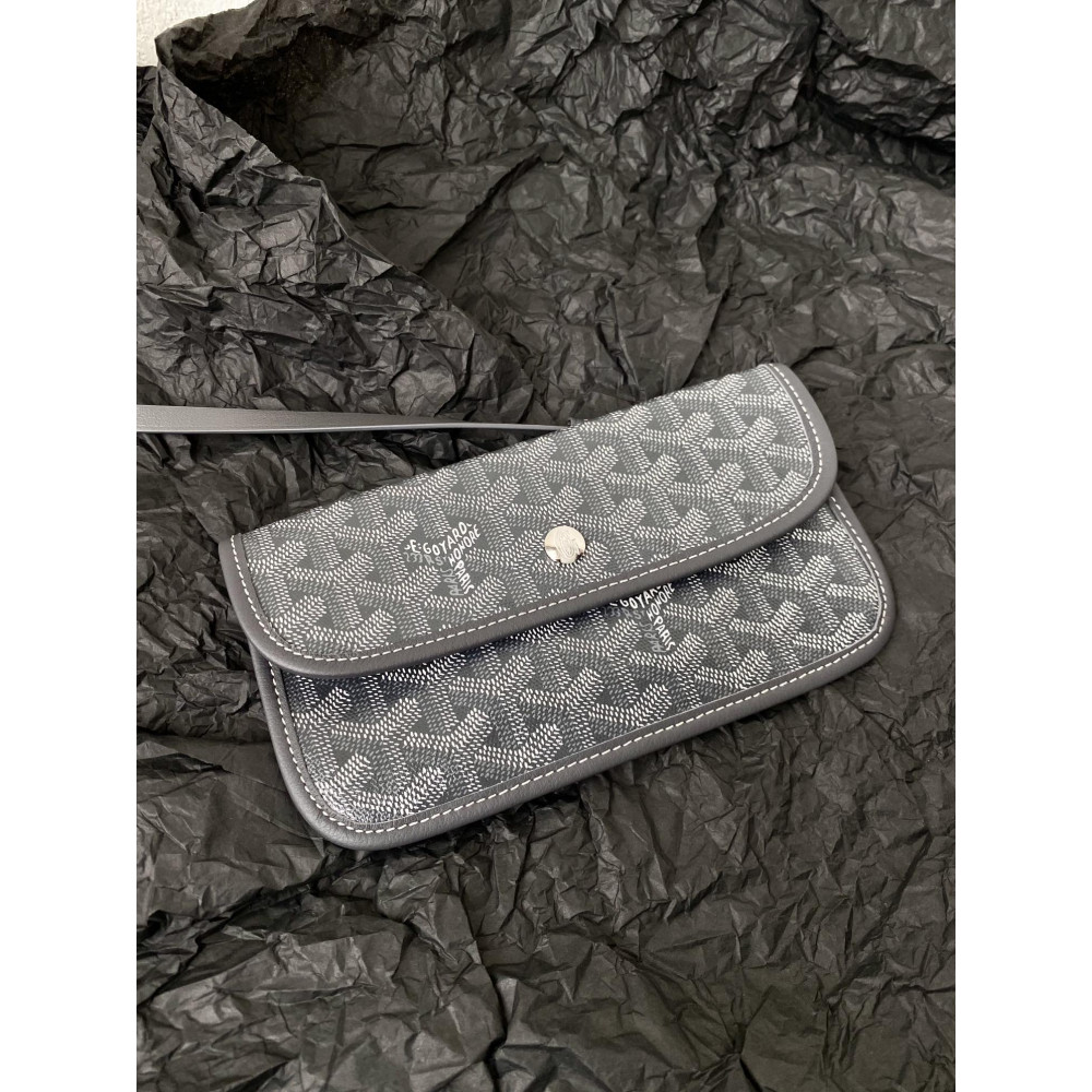 Goyard Dog-Teeth Tote Bag! 