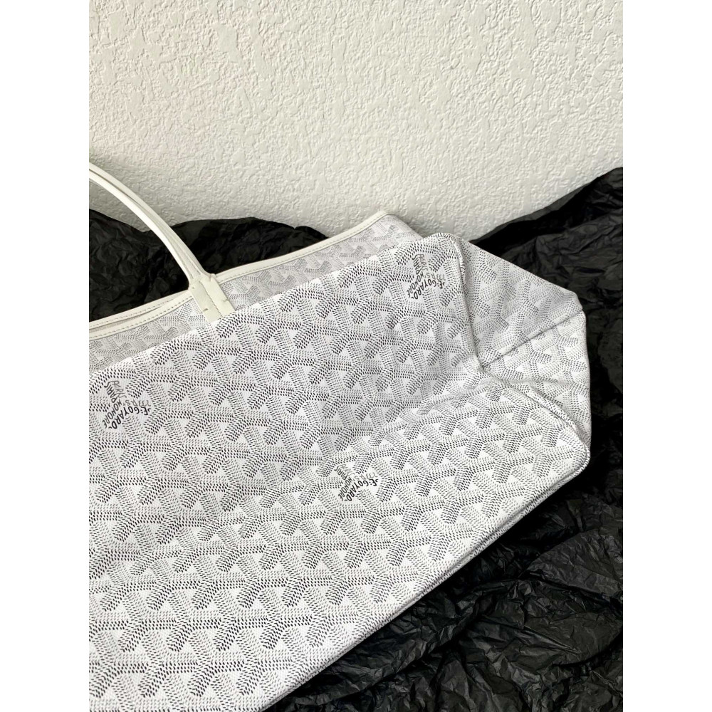 Goyard Dog-Teeth Tote Bag! 