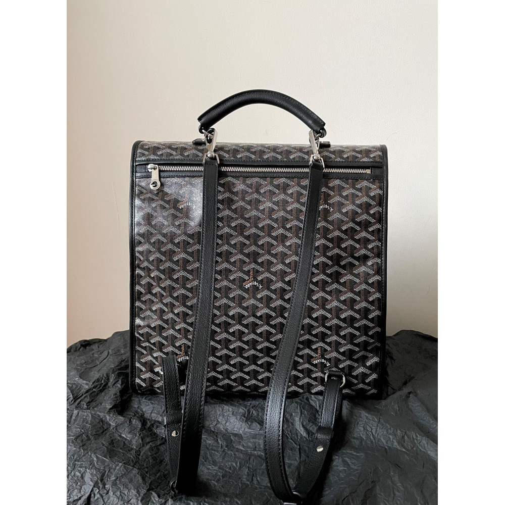 Goyard Saint Léger Foldable Backpack!
