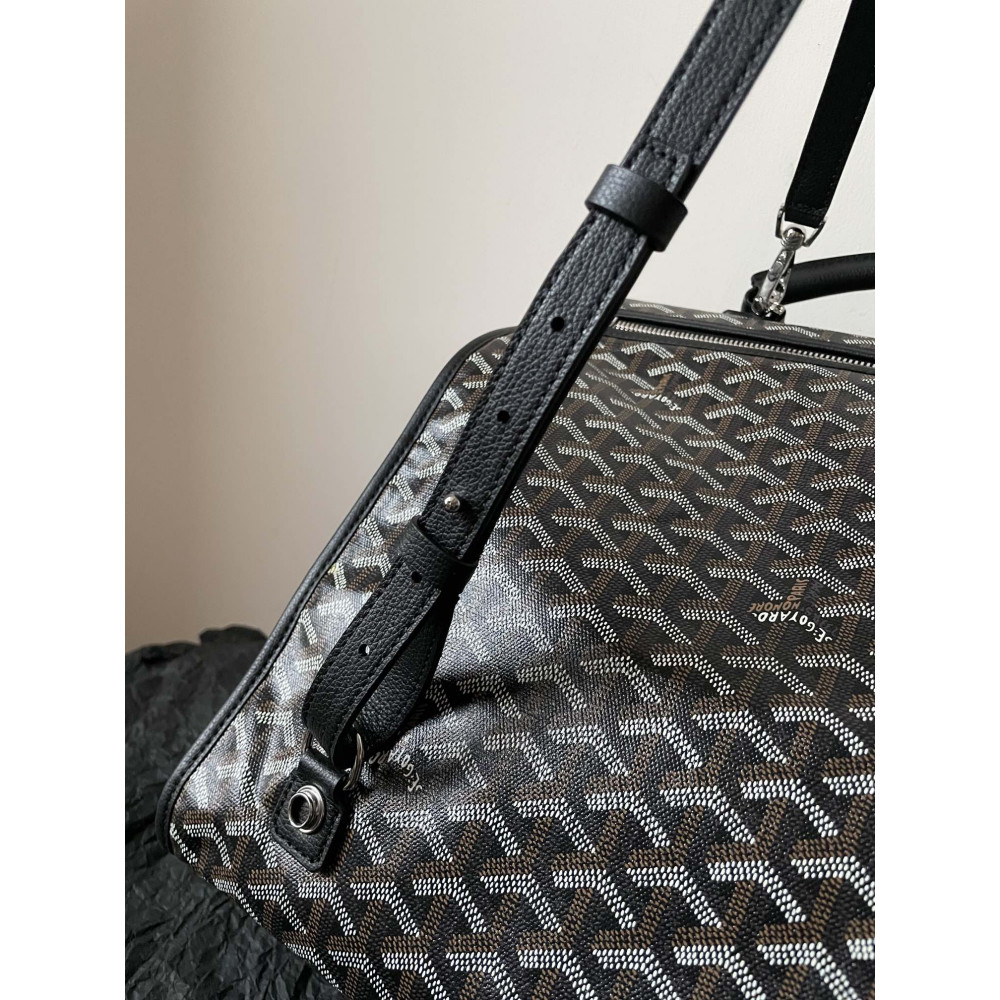 Goyard Saint Léger Foldable Backpack!