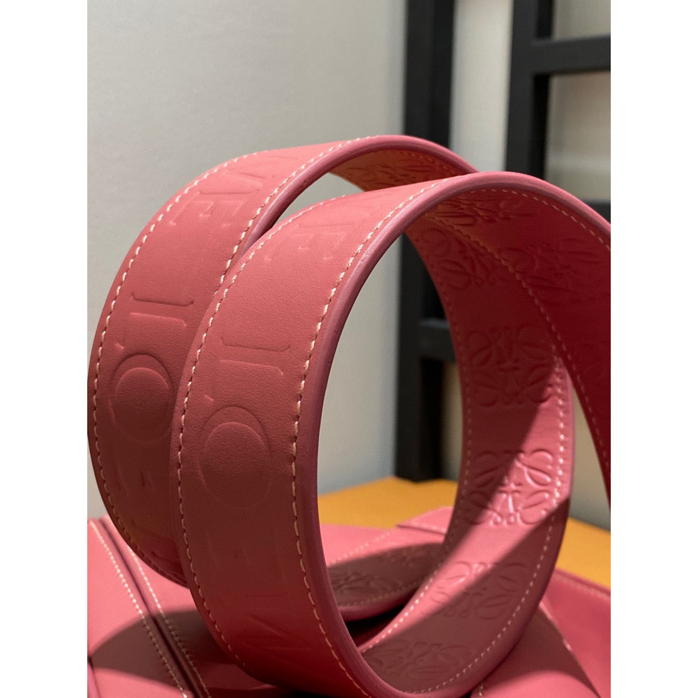 LOEWE Puzzle Wide Strap Bag!