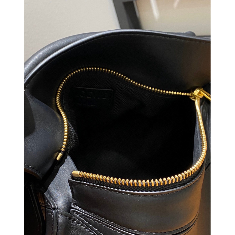 LOEWE Puzzle Wide Strap Bag!