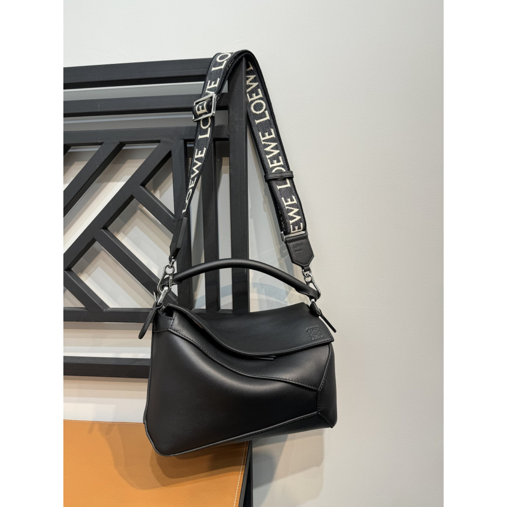 LOEWE New Puzzle Bag – Small black
