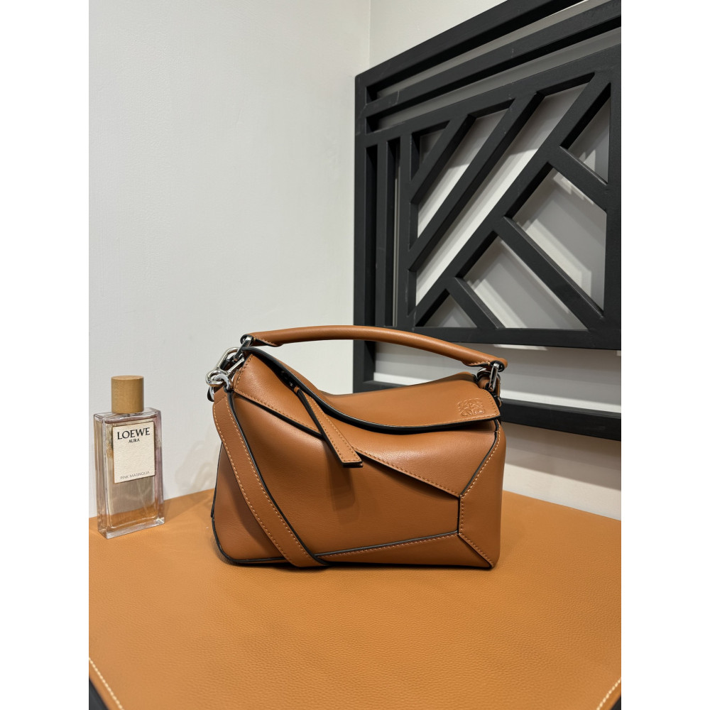 LOEWE New Puzzle Bag – Small Brown