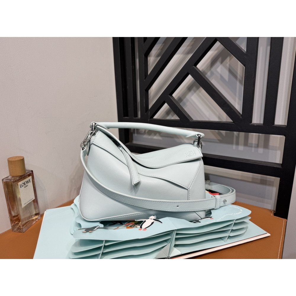 LOEWE New Puzzle Bag – Small Glacier Blue