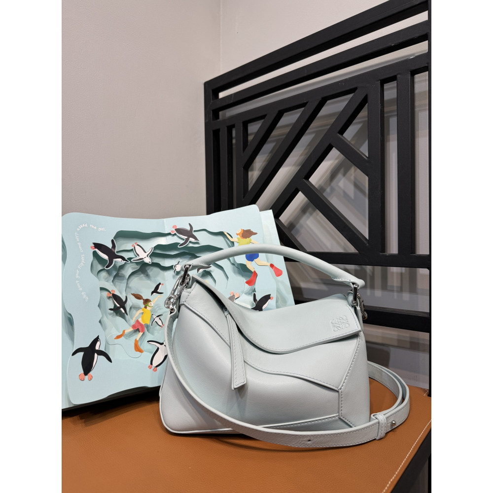 LOEWE New Puzzle Bag – Small Glacier Blue