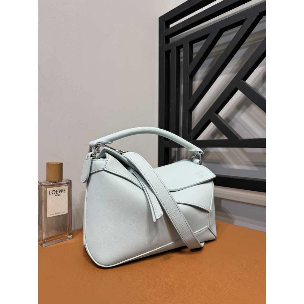 LOEWE New Puzzle Bag – Small Glacier Blue