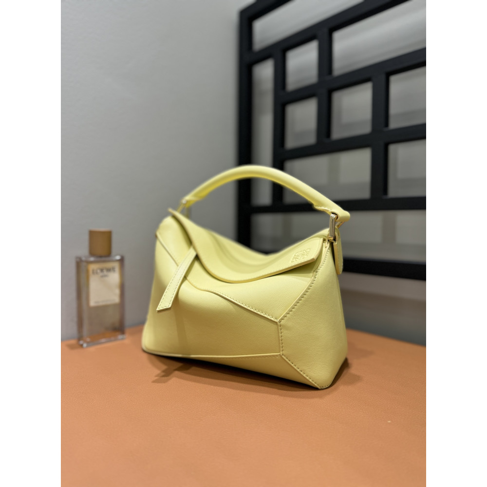 LOEWE New Puzzle Bag – Small Vanilla Yellow