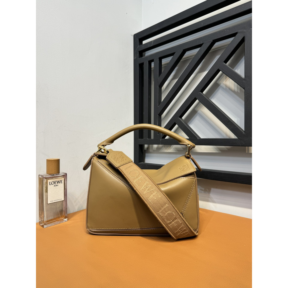 LOEWE Puzzle Bag with Jacquard Letter Strap! 