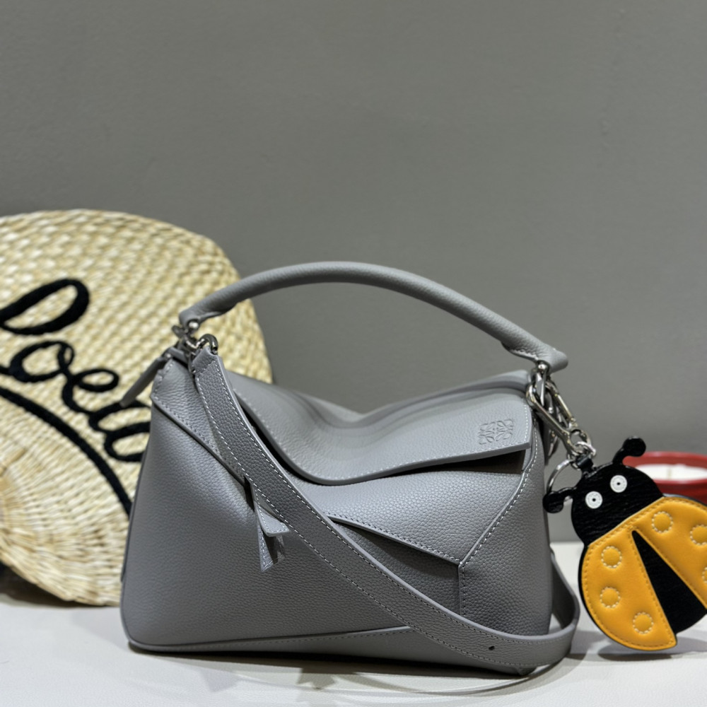 LOEWE New Puzzle Bag – Small Gray