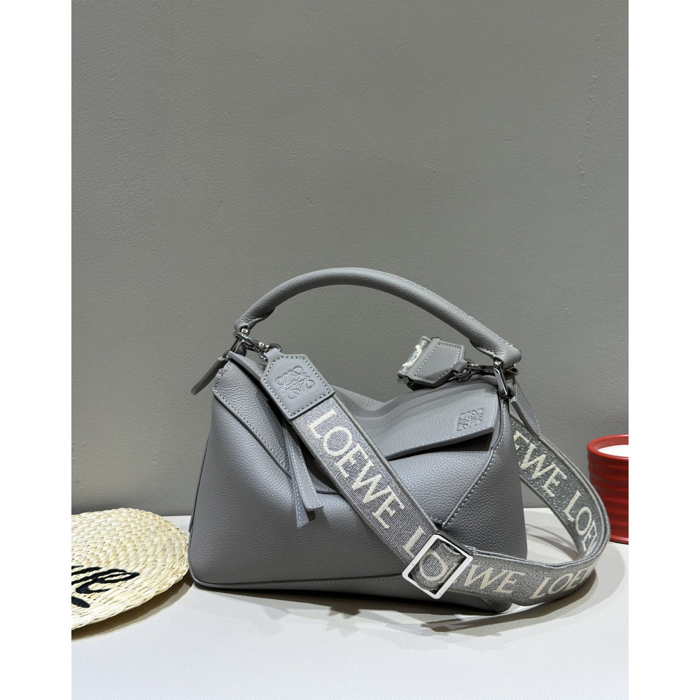 LOEWE New Puzzle Bag – Small Gray