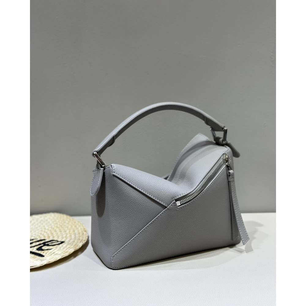 LOEWE New Puzzle Bag – Small Gray