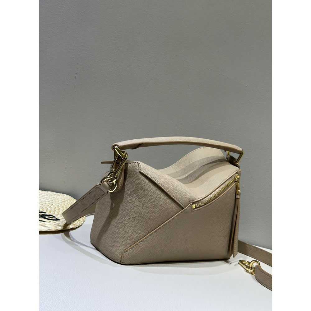 LOEWE New Puzzle Bag – Small Sand Color  