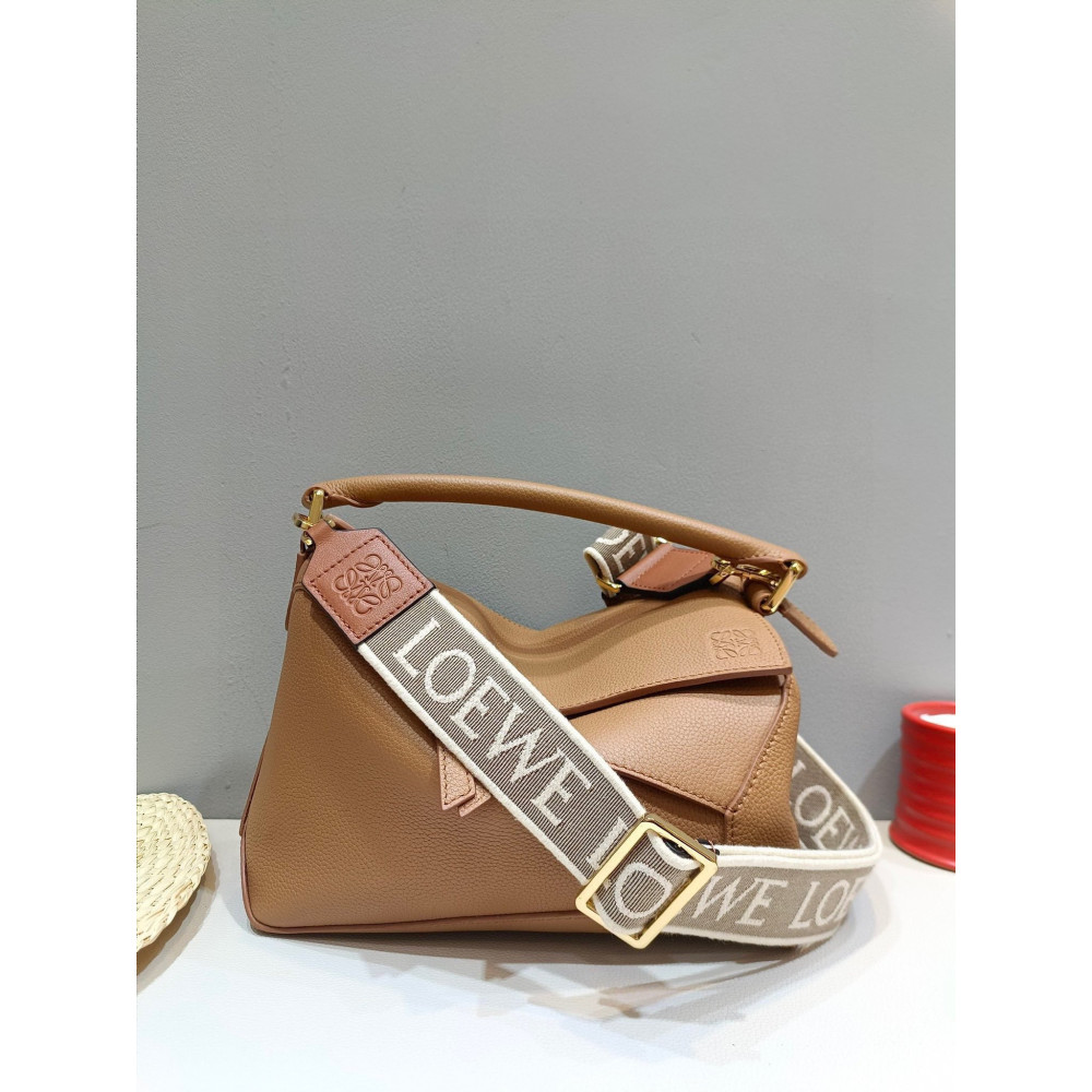LOEWE New Puzzle Bag – Small Toffee Brown!