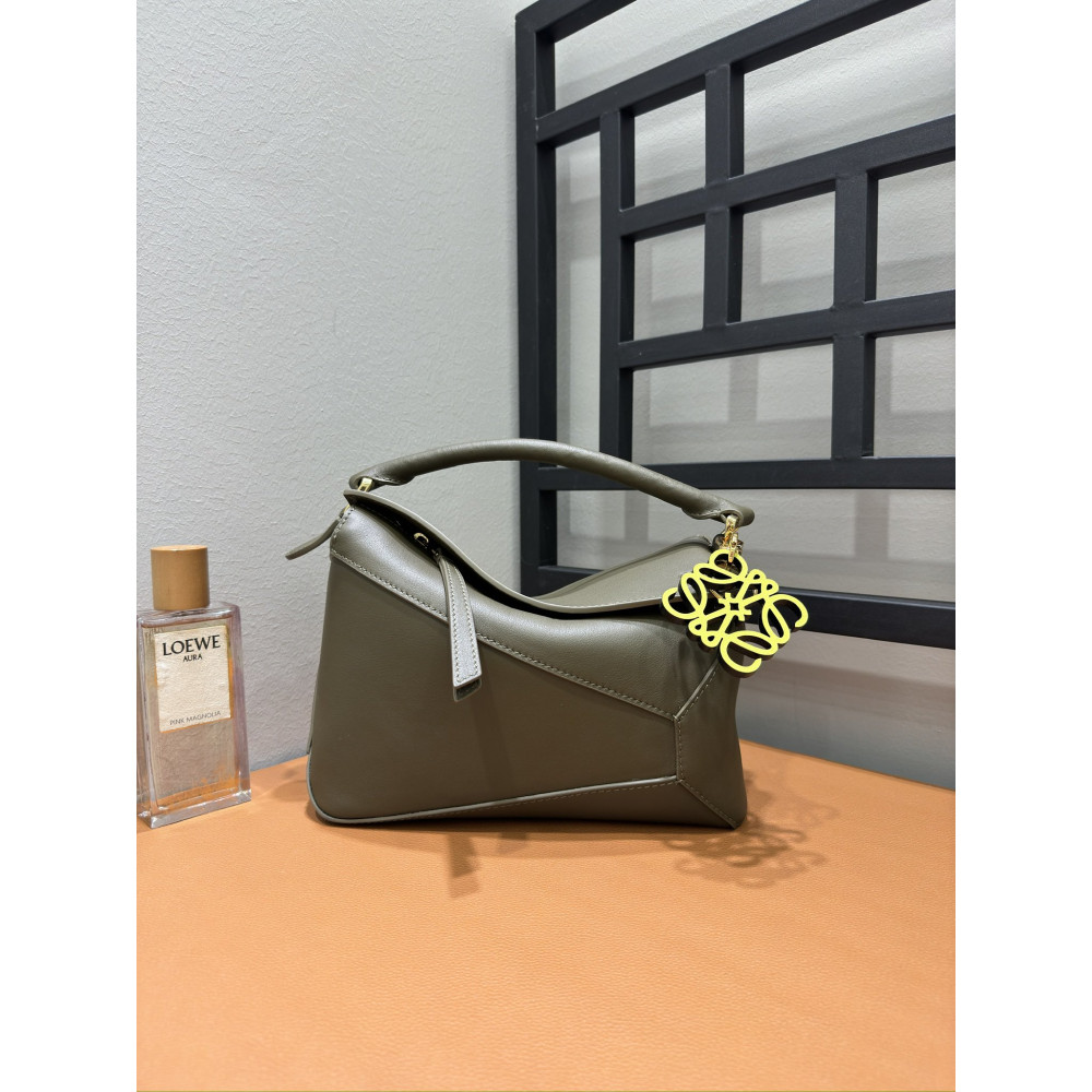 LOEWE New Puzzle Bag – Small Dark Khaki Green!