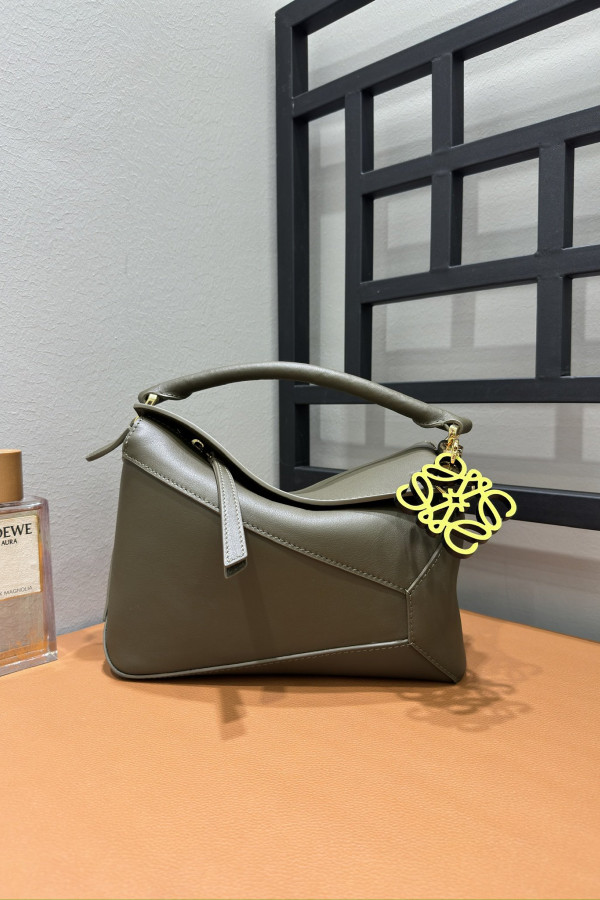 LOEWE New Puzzle Bag – Small Dark Khaki Green!
