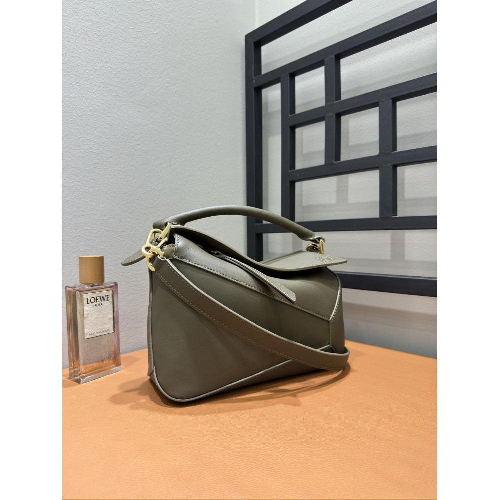 LOEWE New Puzzle Bag – Small Dark Khaki Green!
