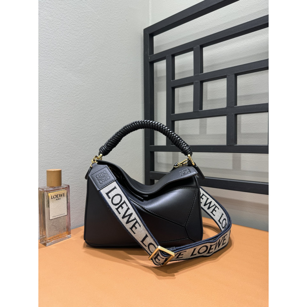 LOEWE New Woven-Handle Puzzle Bag!