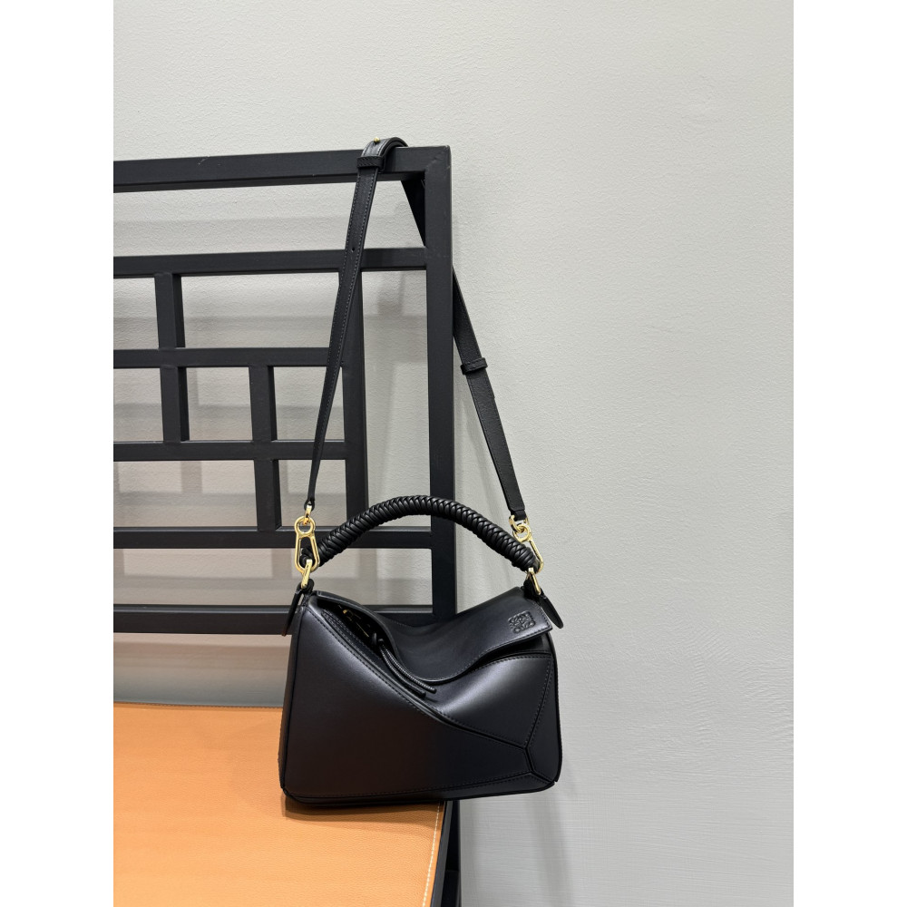 LOEWE New Woven-Handle Puzzle Bag!