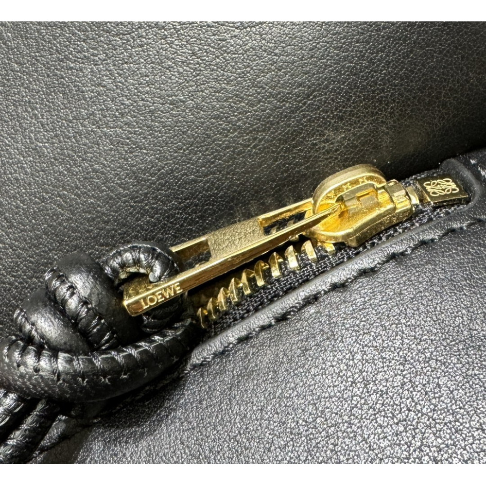 LOEWE New Woven-Handle Puzzle Bag!