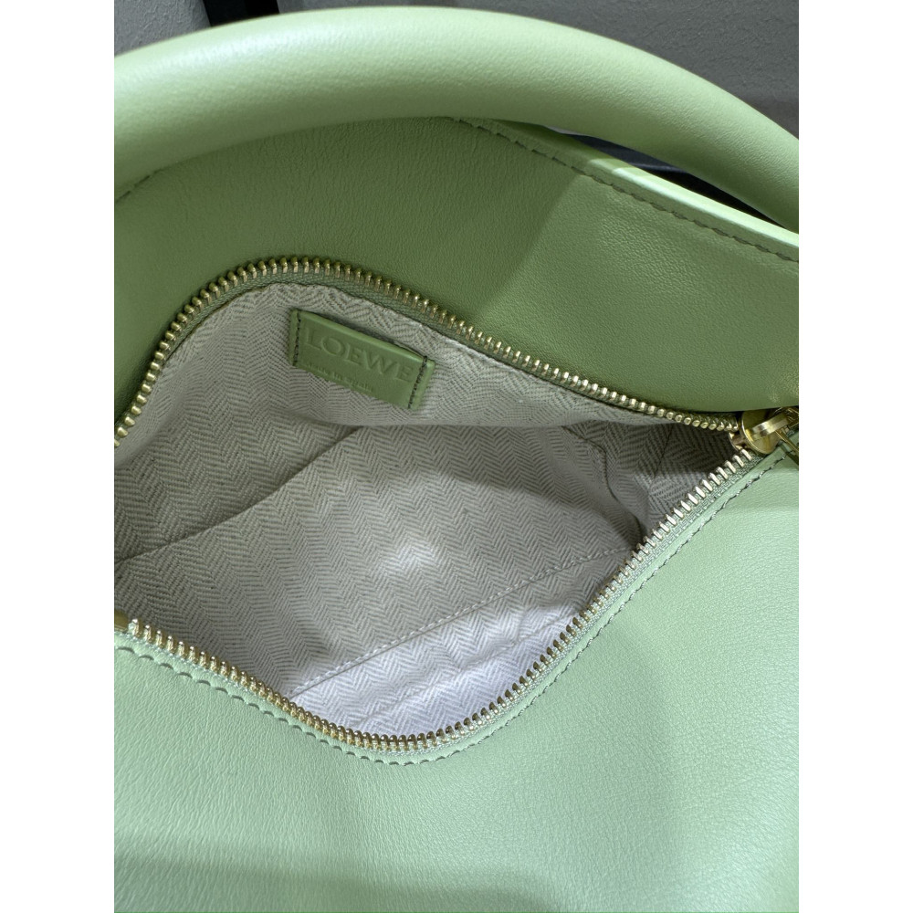 LOEWE New Puzzle Bag – Small Pale Pear Green!